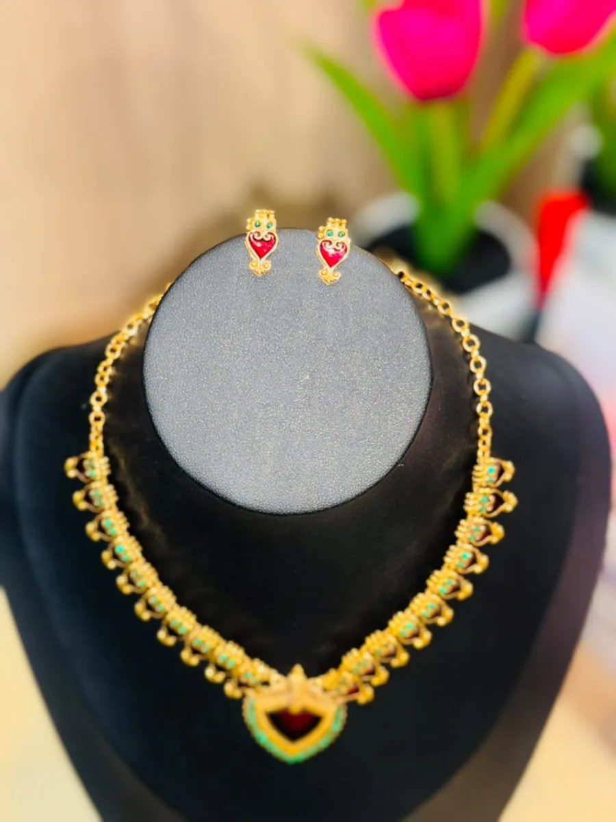 Antique Gold Red Enamel Long Haram