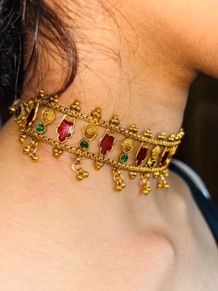 Kerala Traditional Nagapadam Choker Necklace