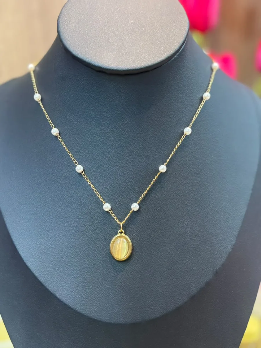 Pearl Chain Amber Pendant Necklace