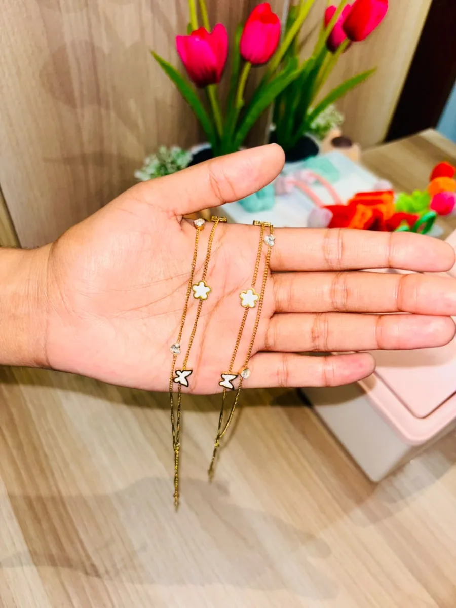 Clover Butterfly Charm Anklet
