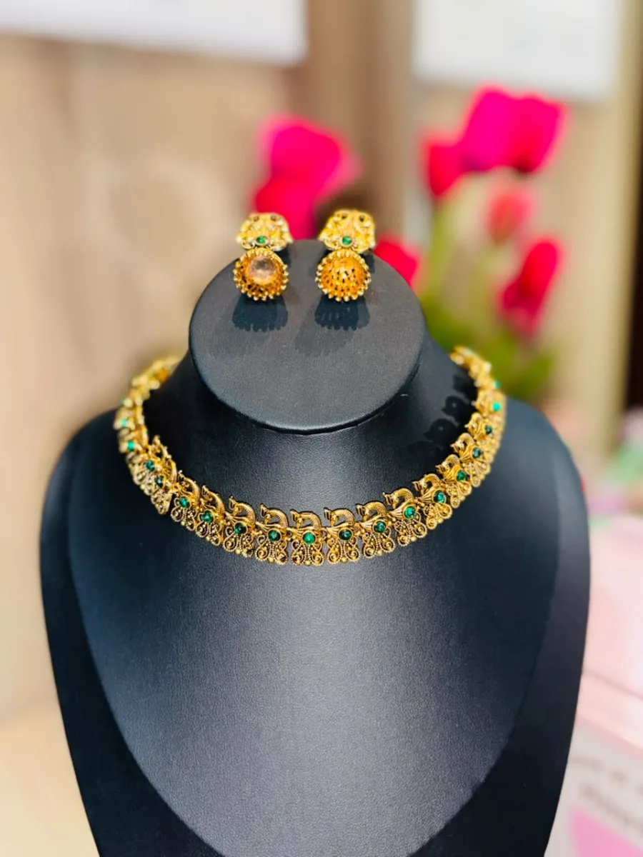 Antique Gold Peacock Motif Choker Set