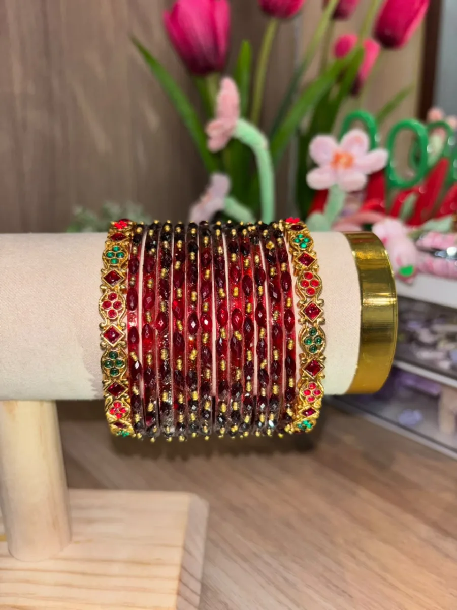 Maroon Glass Bangle Set