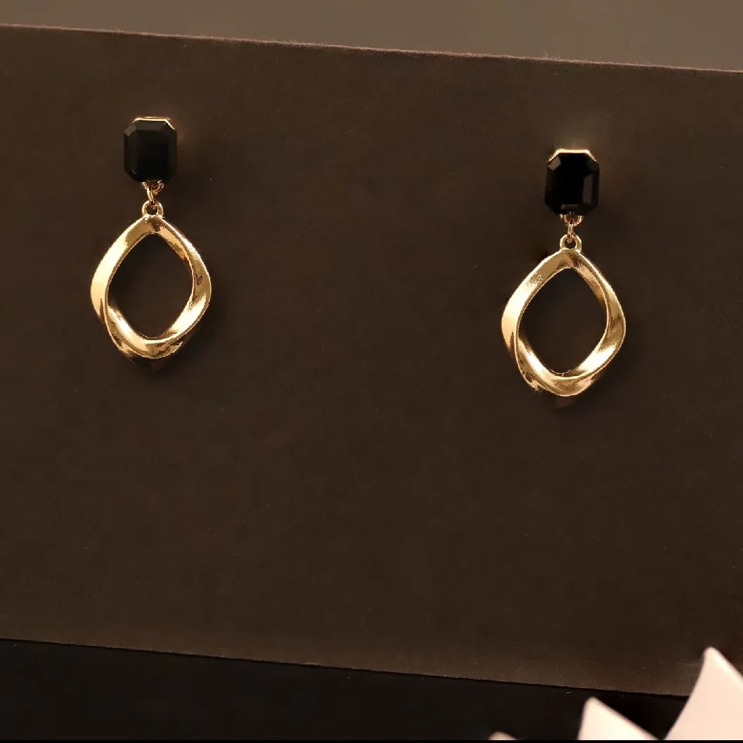 Black Stone Twist Drop Earrings