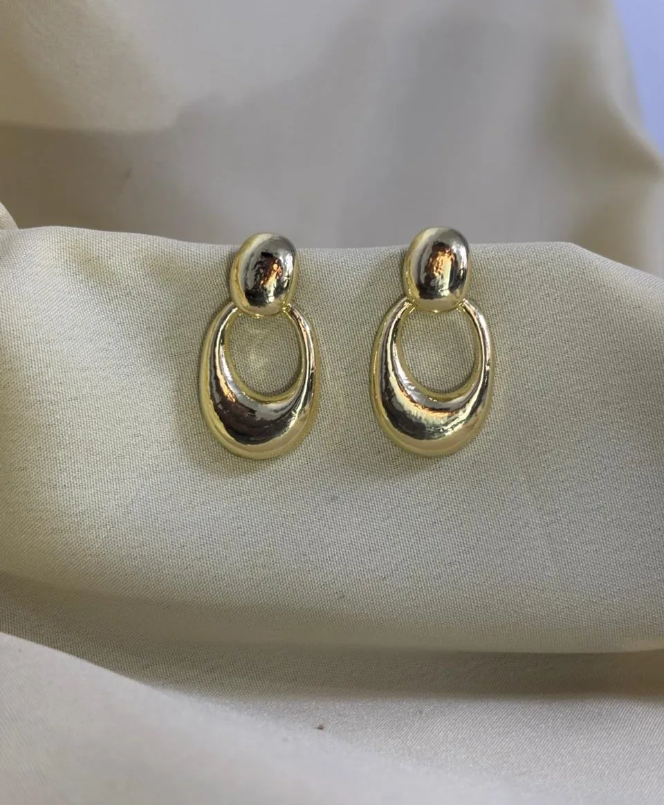 Oval Shape Earrings