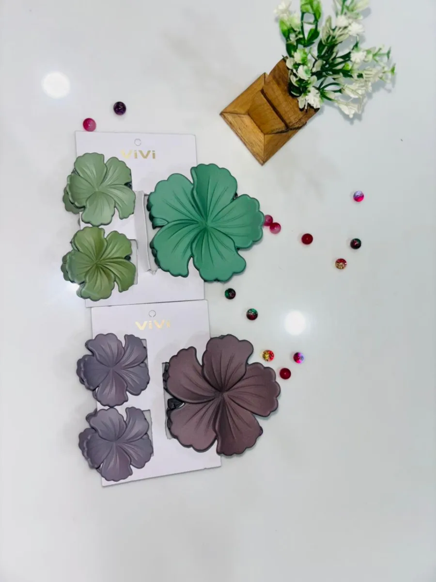 Matte Hibiscus Claw Clips(Pack of 3)