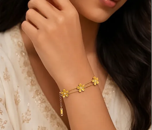 Triple Flower Chain Bracelet