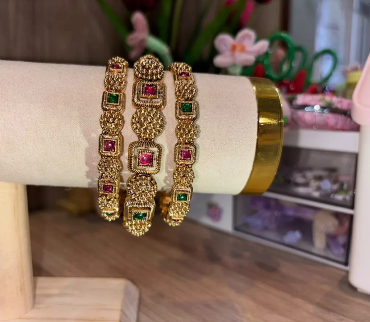 Ruby Emerald Antique Bangle Set