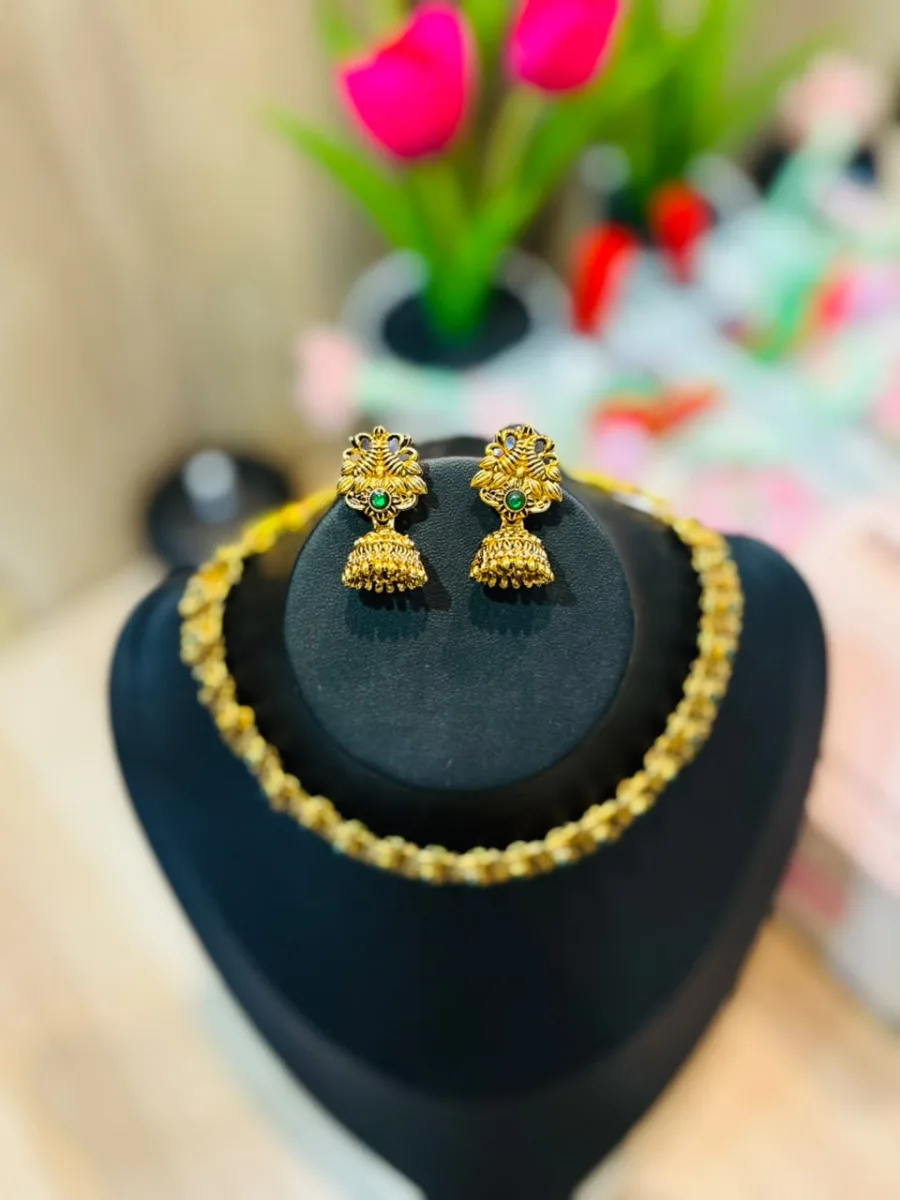 Antique Gold Peacock Motif Choker Set