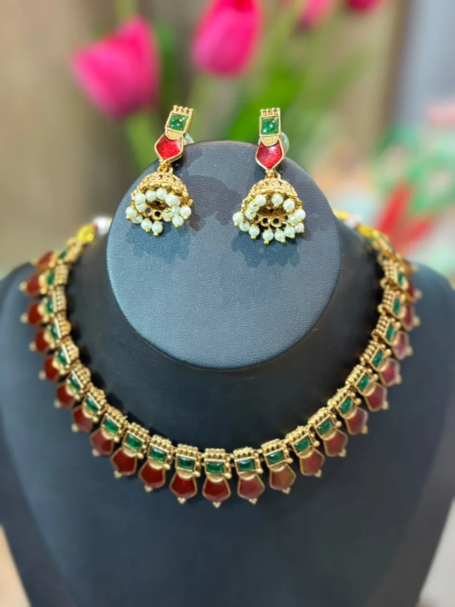 Kerala Style Nagapadam Necklace Set