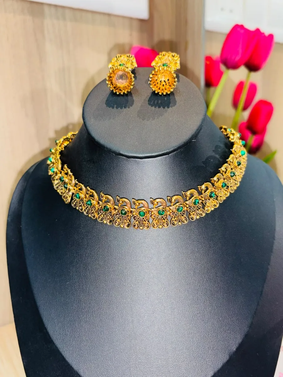 Antique Gold Peacock Motif Choker Set