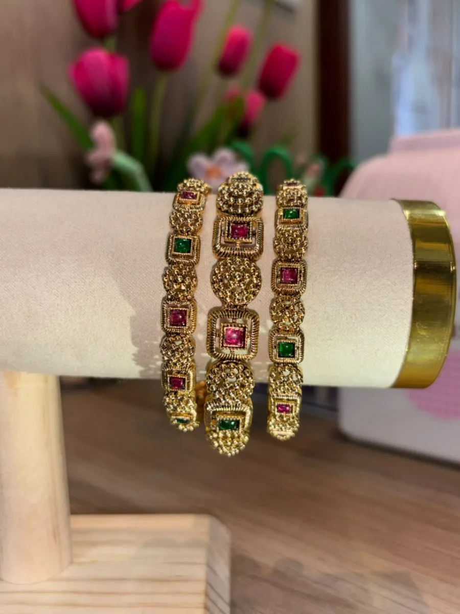 Ruby Emerald Antique Bangle Set