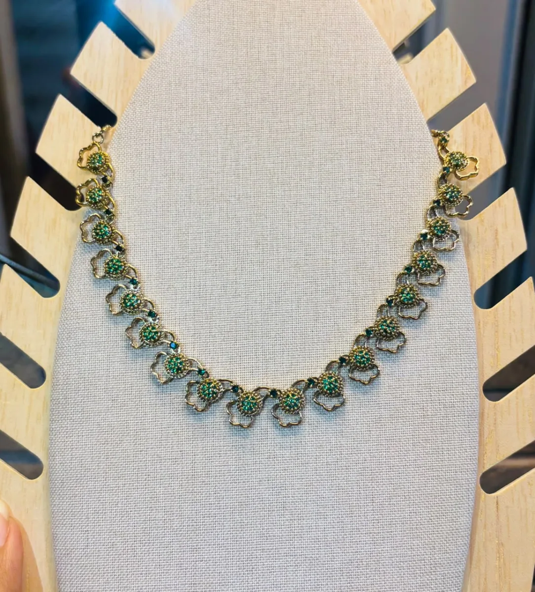 Antique Gold AD Stone Floral Choker