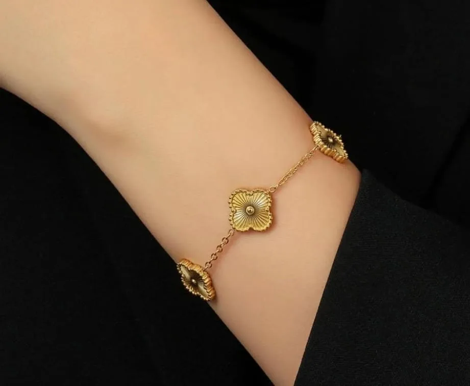 Clover Charm Bracelet