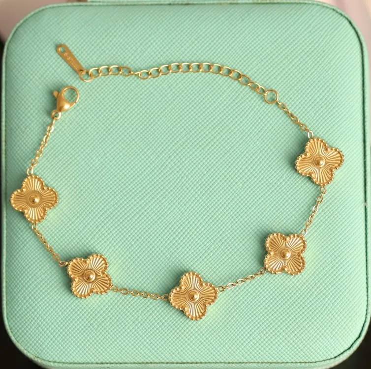 Clover Charm Bracelet