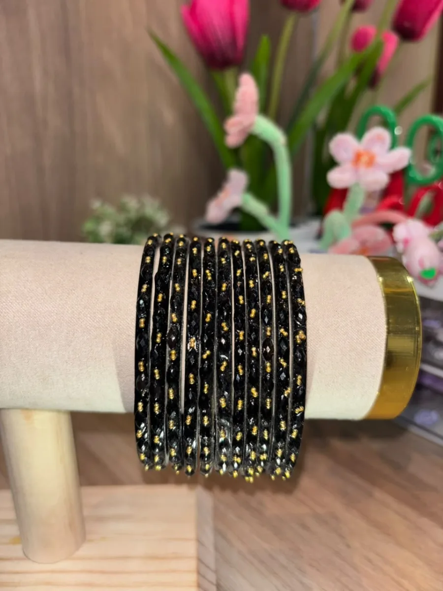 Black Glass Bangle Set