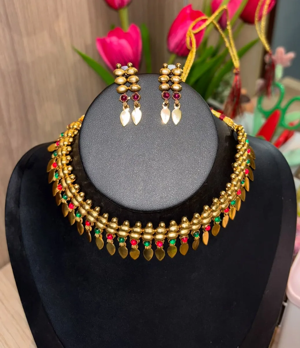 Elakkathali Ruby Emerald Choker Set