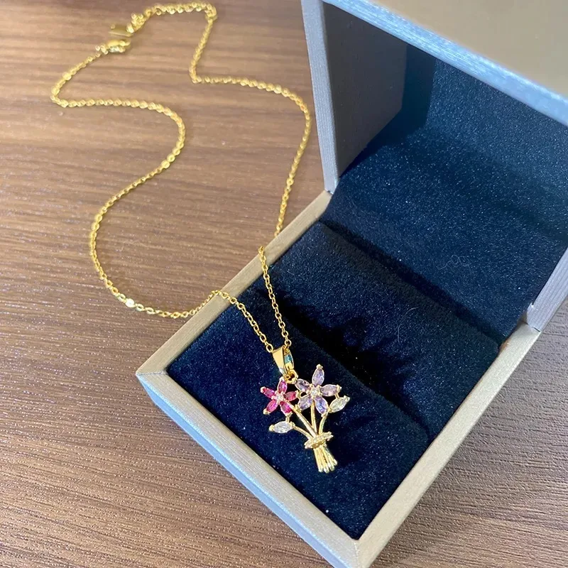 Bouquet Pendant Necklace