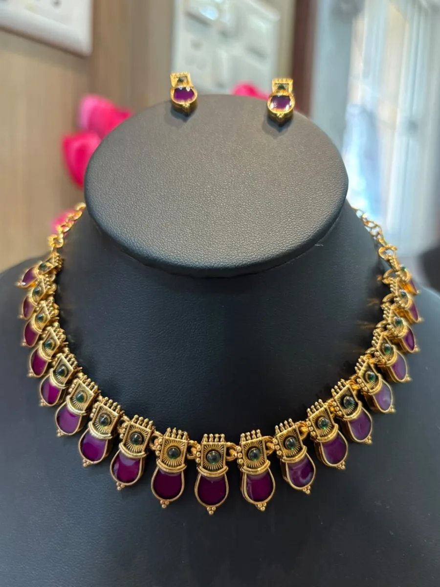Purple Stone Palakka Necklace